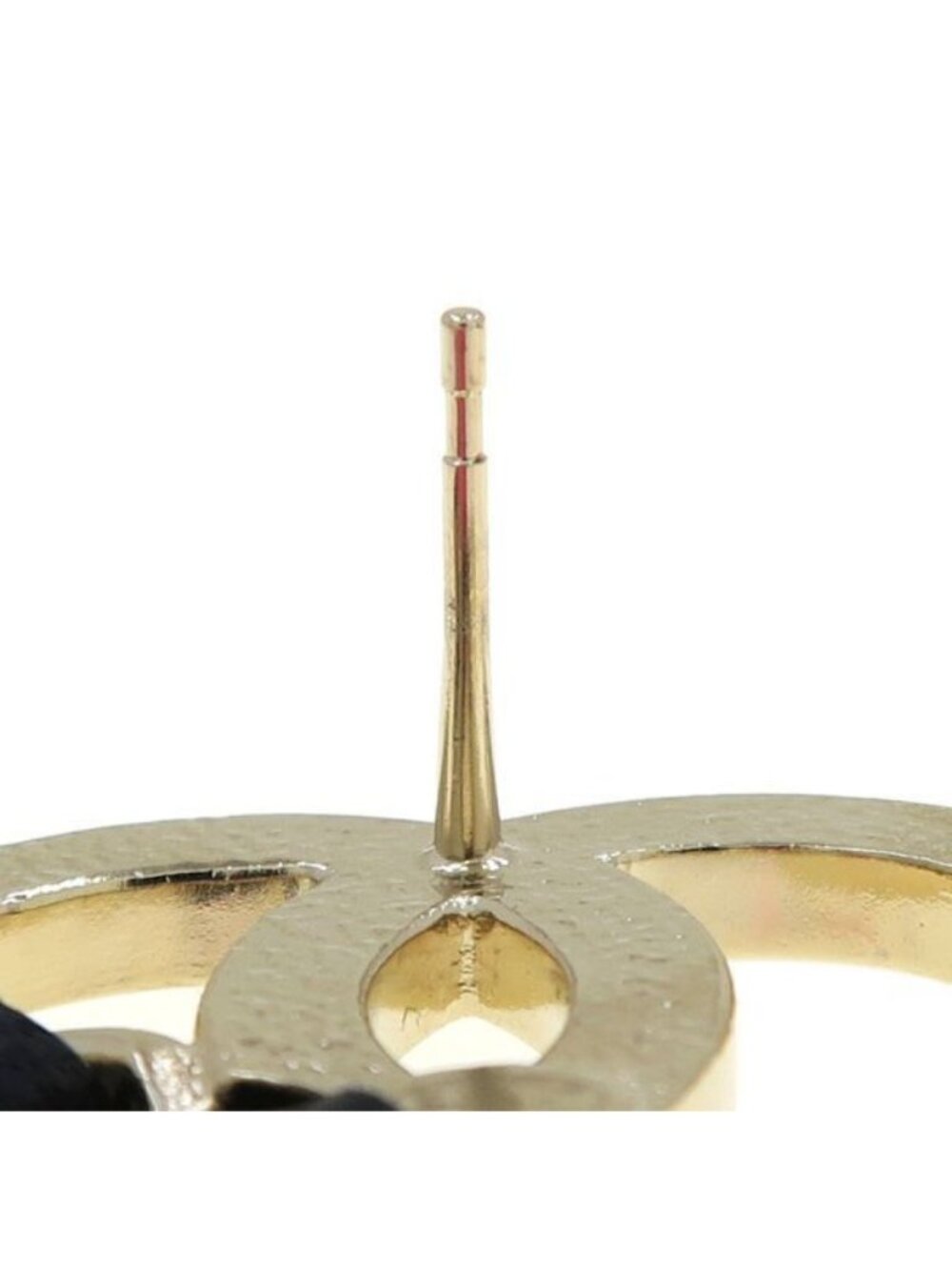 Chanel - Picture 7 of 9